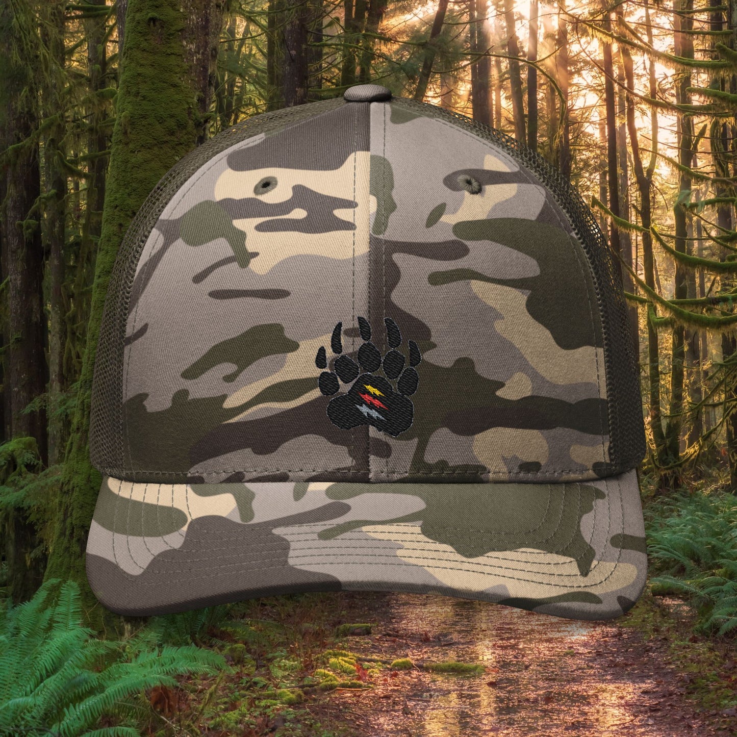 Pineland Liberty Bear Claw - Embroidered Camouflage Trucker Hat