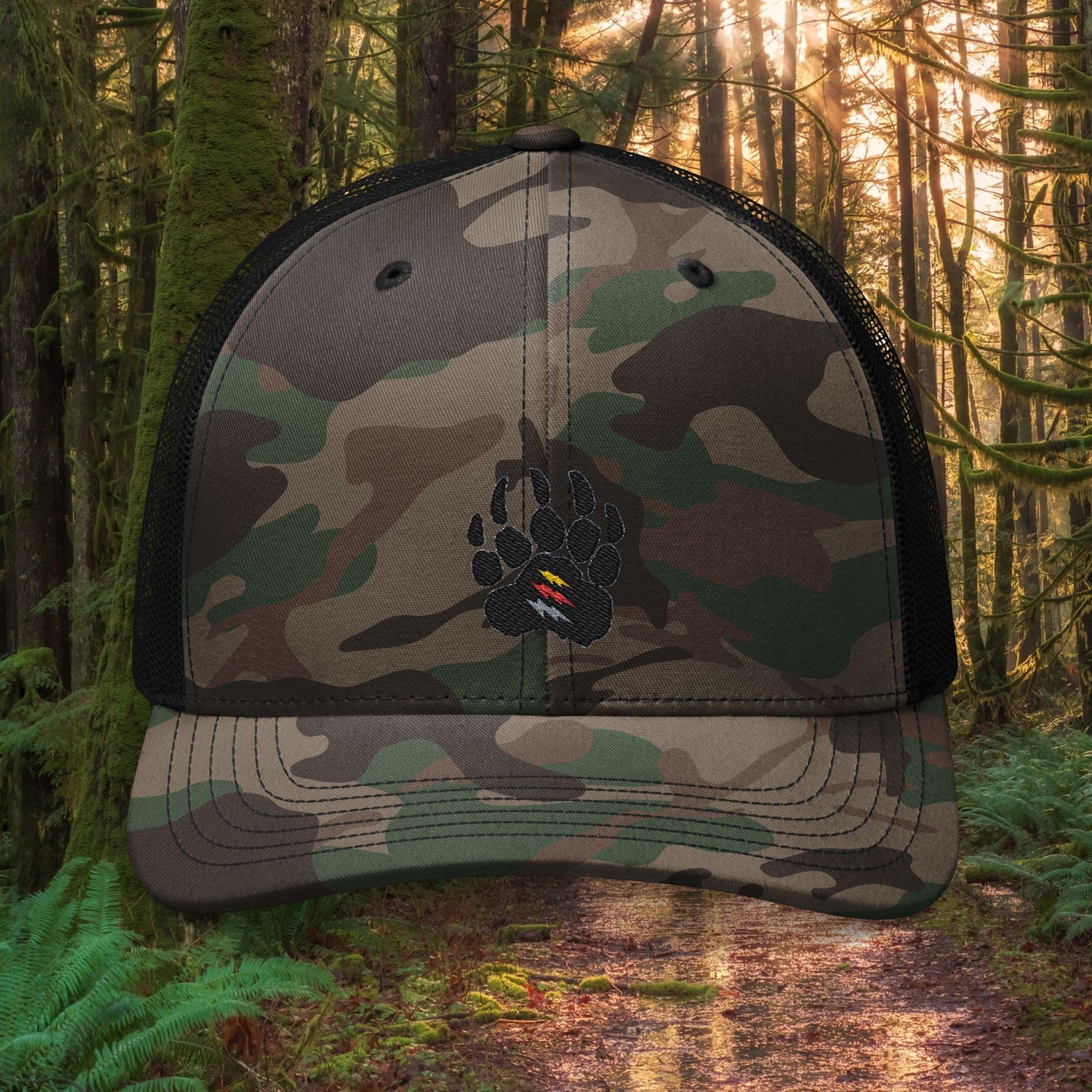 Pineland Liberty Bear Claw - Embroidered Camouflage Trucker Hat