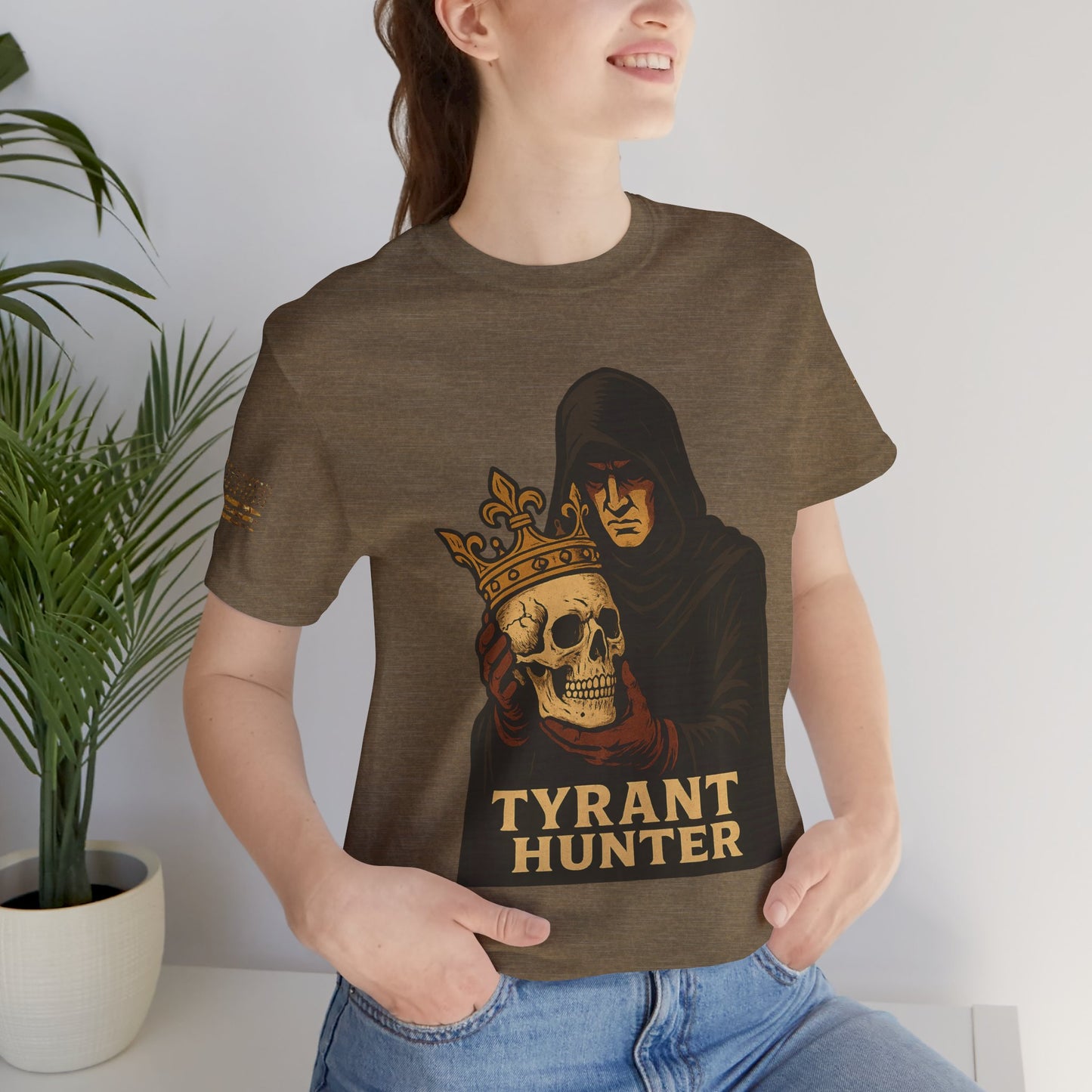 Tyrant Hunter - T-Shirt