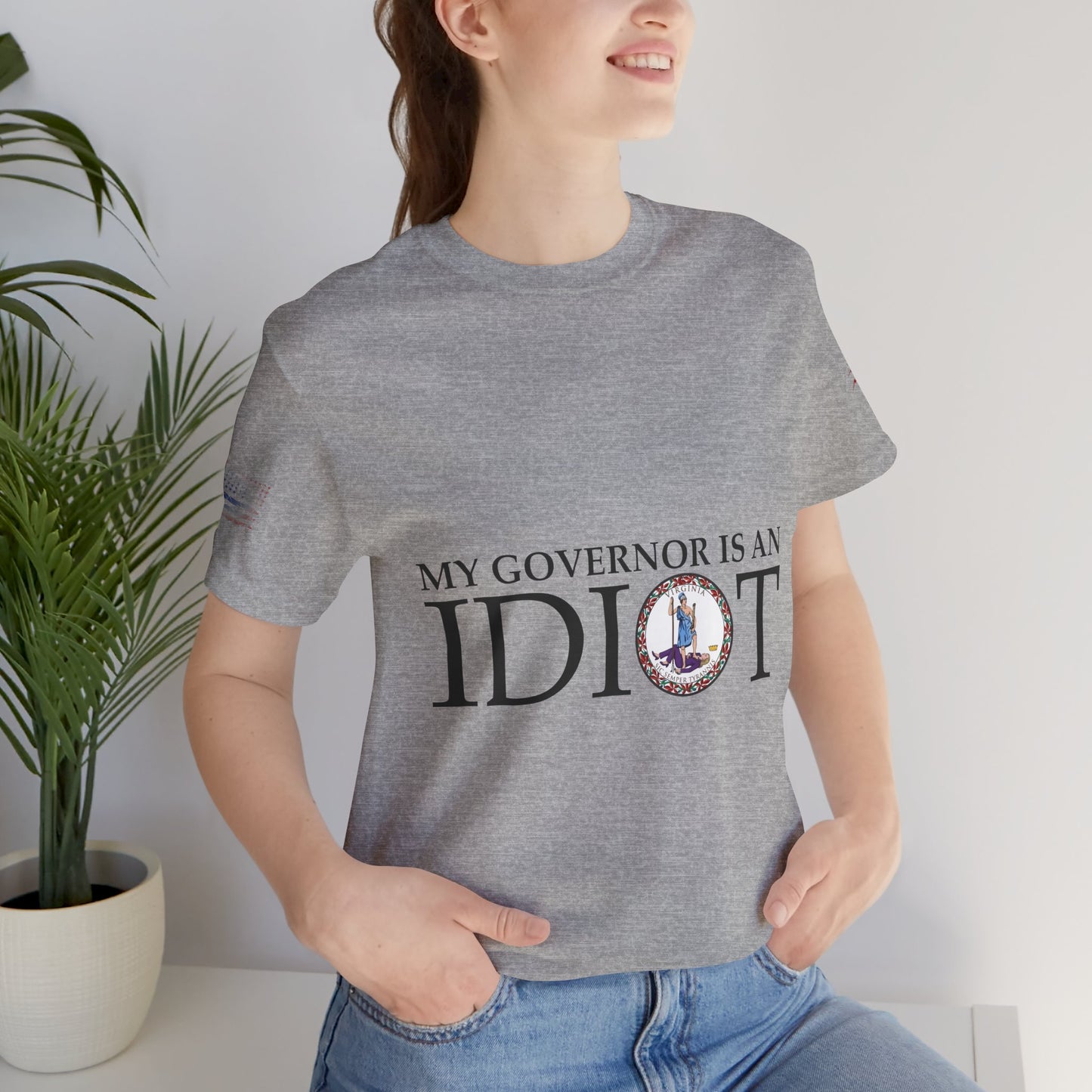Idiot Governor  - T-Shirt