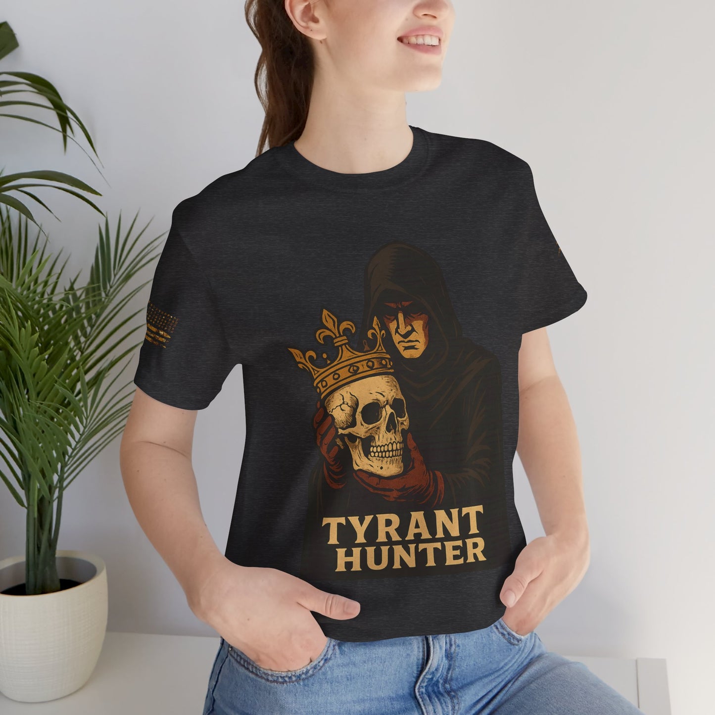 Tyrant Hunter - T-Shirt