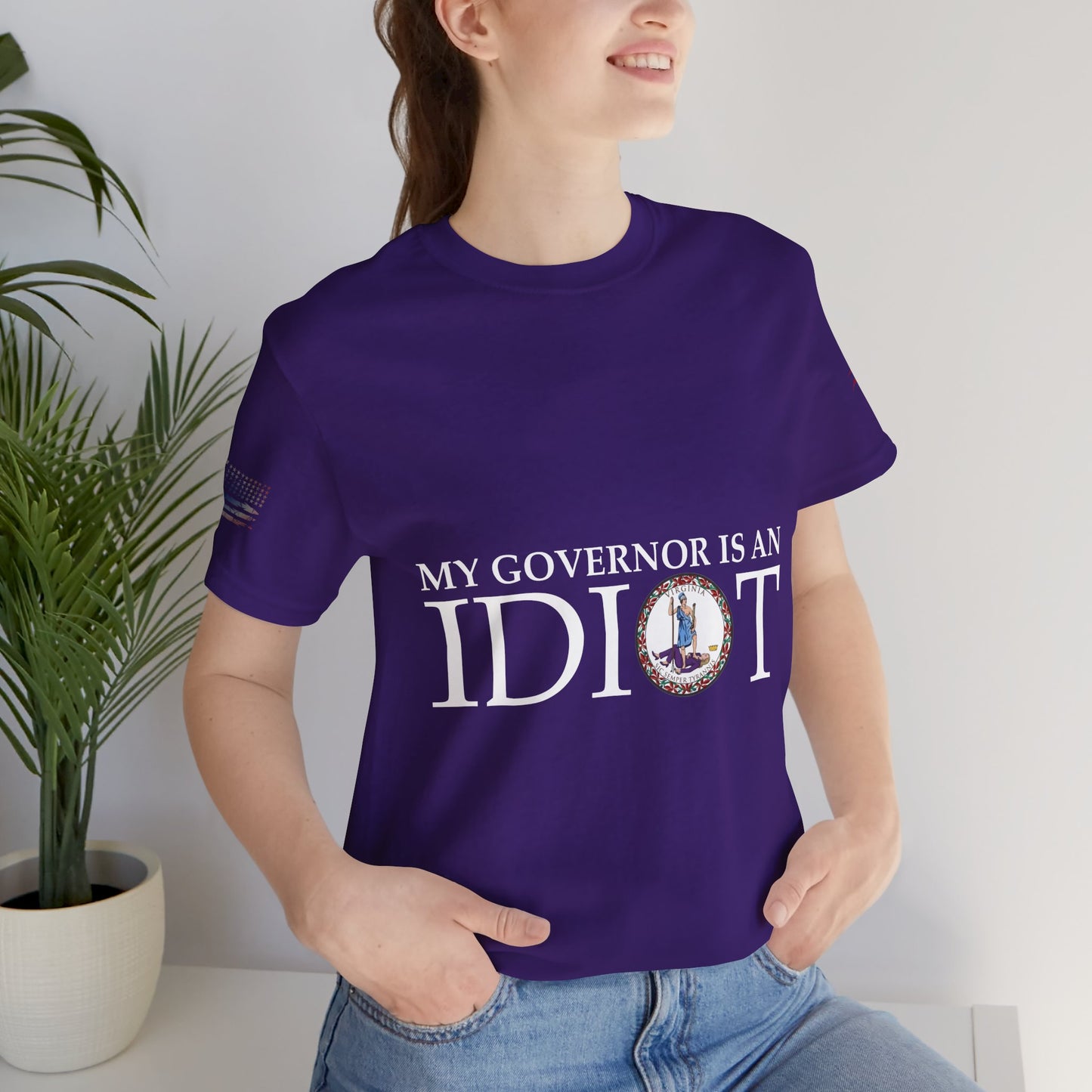 Idiot Governor  - T-Shirt
